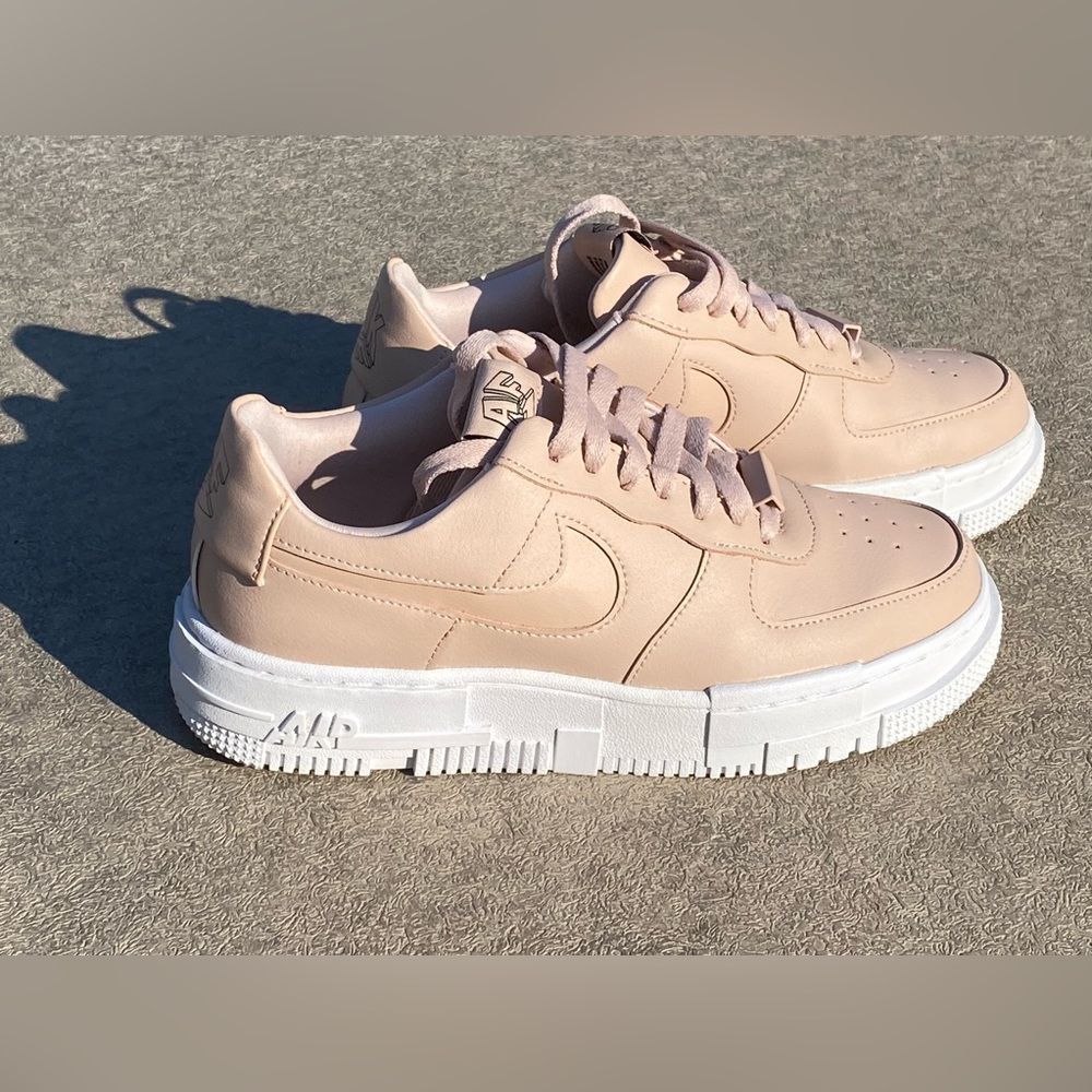 Nike Women's Air Force 1 Particle Beige Sneakers Size 7.5 Pale Pink Leather